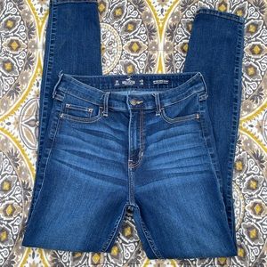 Hollister high-rise super skinny size jeans 3R